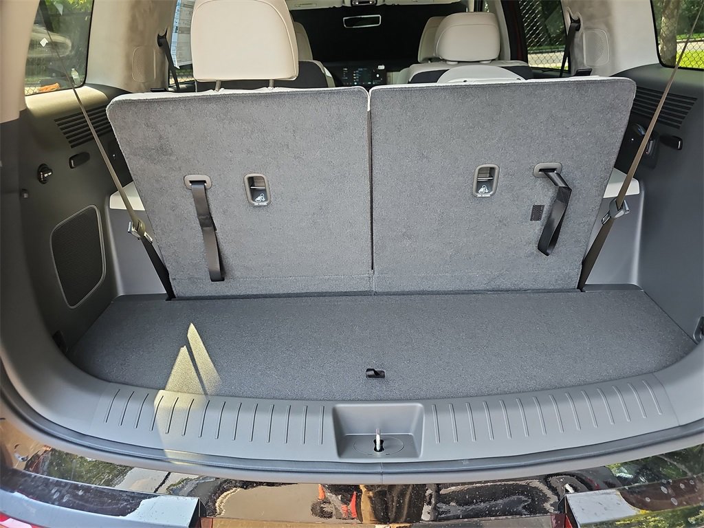 New 2025 Hyundai Santa Fe Calligraphy image 14