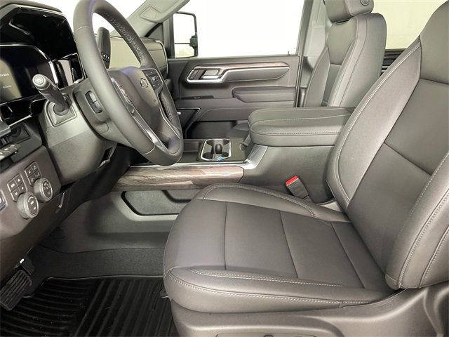 New 2026 Chevrolet Silverado 2500 LTZ w/ LTZ Plus Package image 2