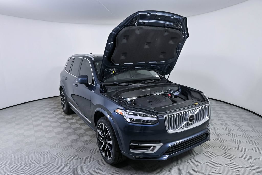 Certified 2024 Volvo XC90 B5 Plus w/ Protection Package Premier AWD/4WD image 36