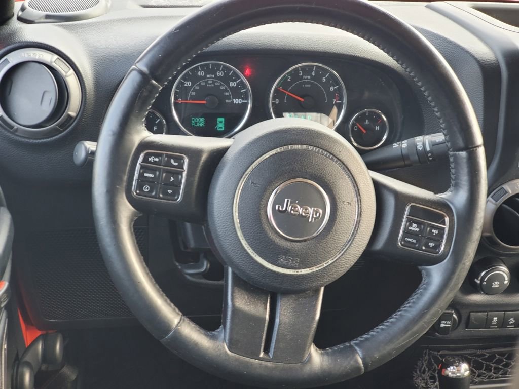 Used 2015 Jeep Wrangler Unlimited Sport w/ Connectivity Group image 8