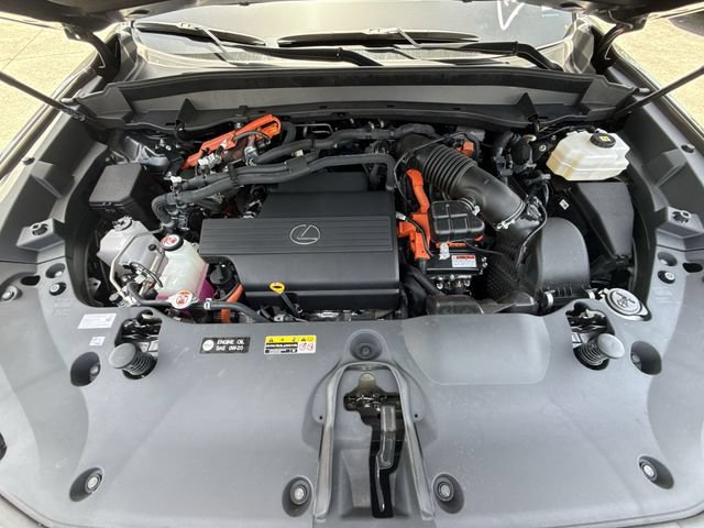 Certified 2025 Lexus TX 550h AWD Plug-In Hybrid w/ Technology Package image 28