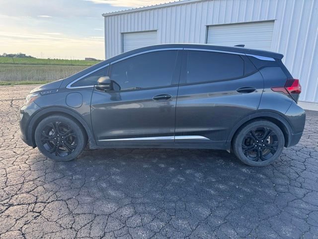 Used 2020 Chevrolet Bolt LT FWD image 2