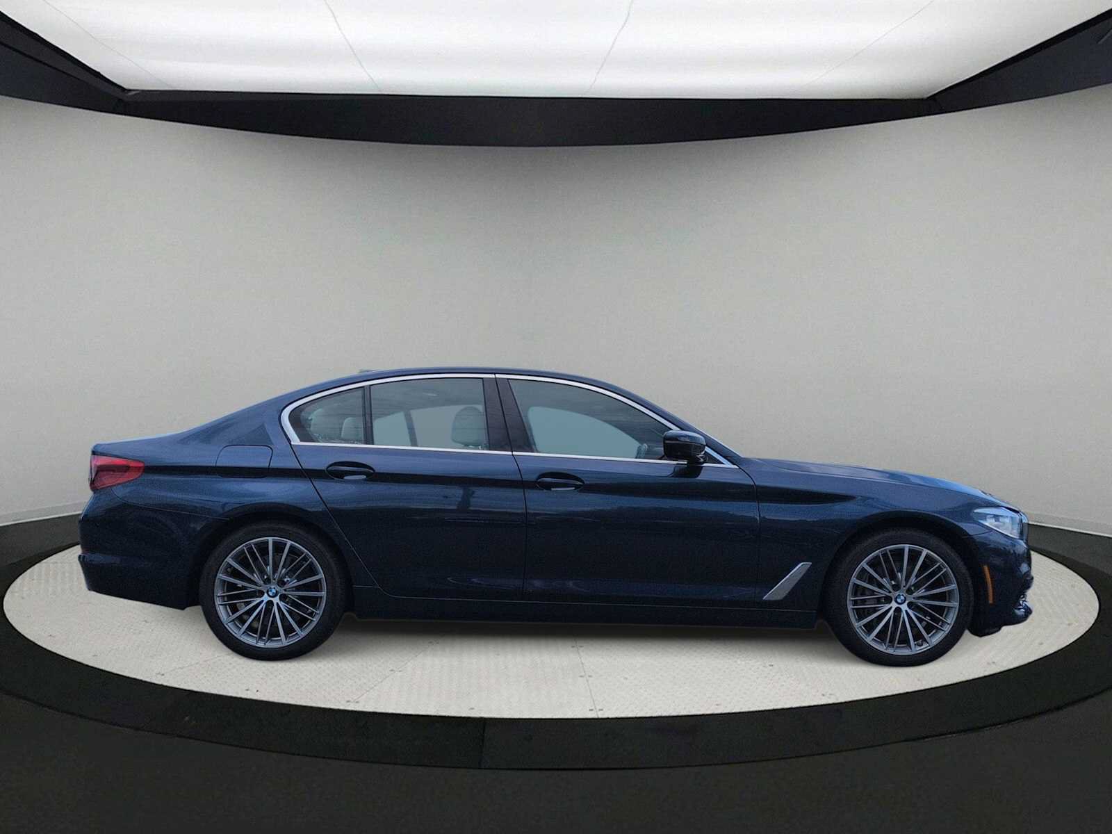 Used 2020 BMW 540i xDrive w/ Premium Package AWD/4WD image 9