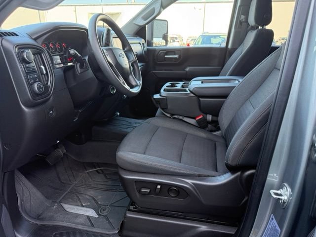Certified 2025 Chevrolet Silverado 2500 Custom w/ Custom Value Package AWD/4WD image 32