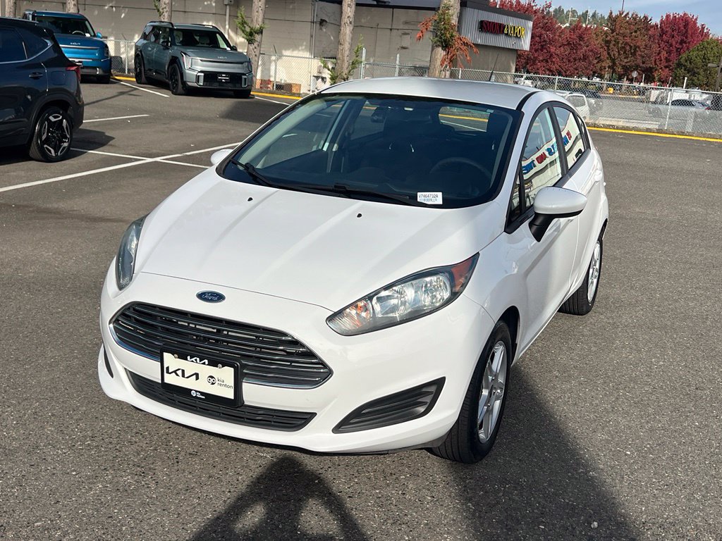 Used 2018 Ford Fiesta SE FWD image 3