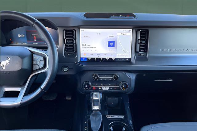 Used 2025 Ford Bronco Big Bend image 16