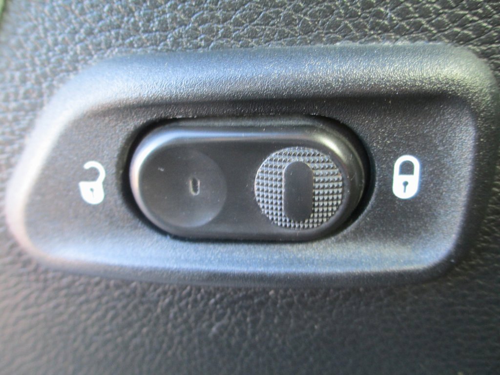 Used 2017 Jeep Wrangler Unlimited Sport w/ Quick Order Package 24S image 18