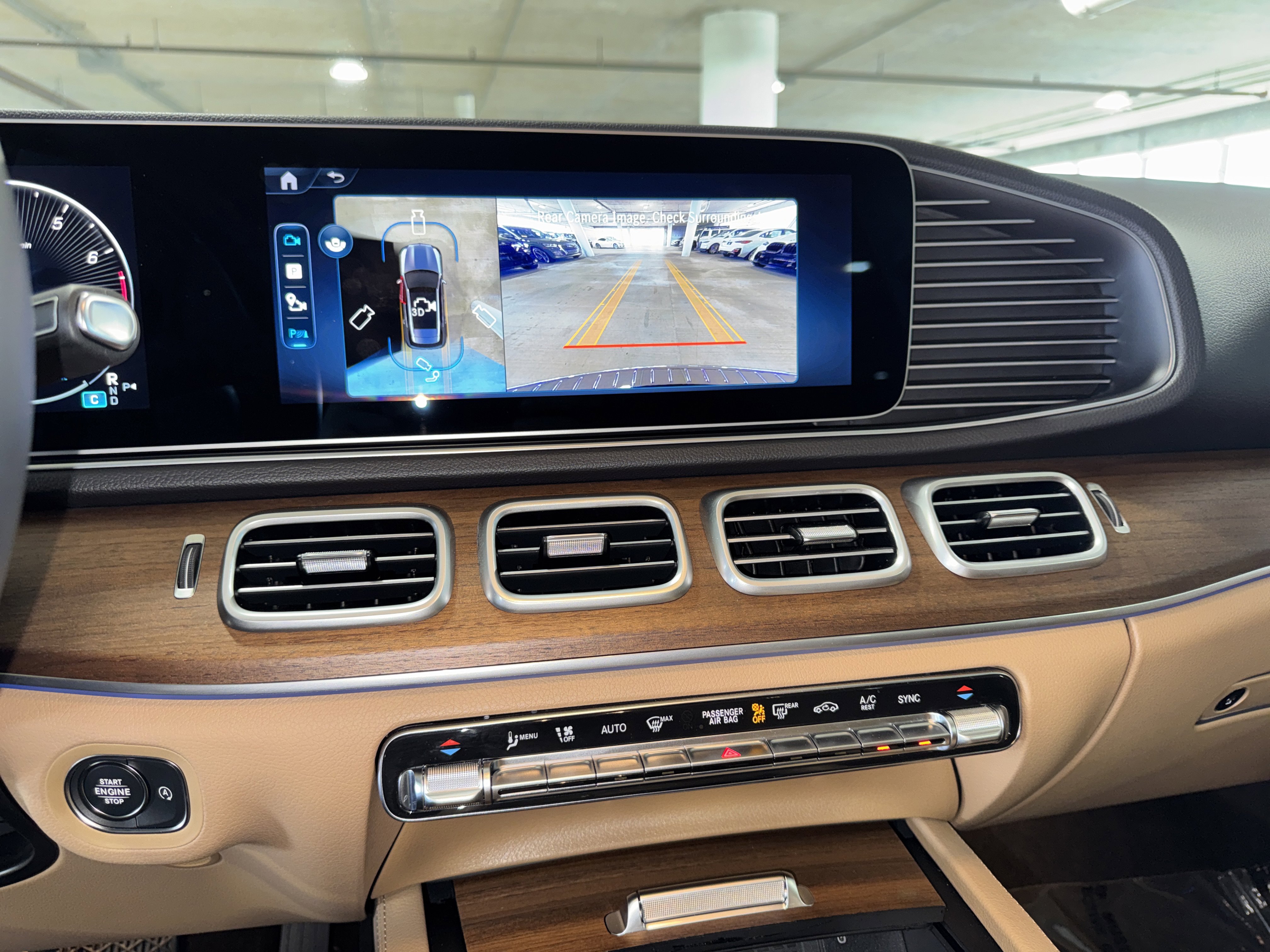 Used 2025 Mercedes-Benz GLE 350 4MATIC image 28