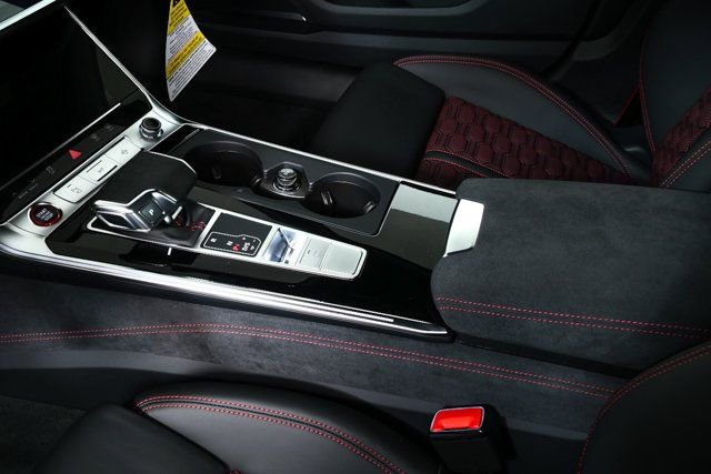 New 2026 Audi RS 6 performance image 19