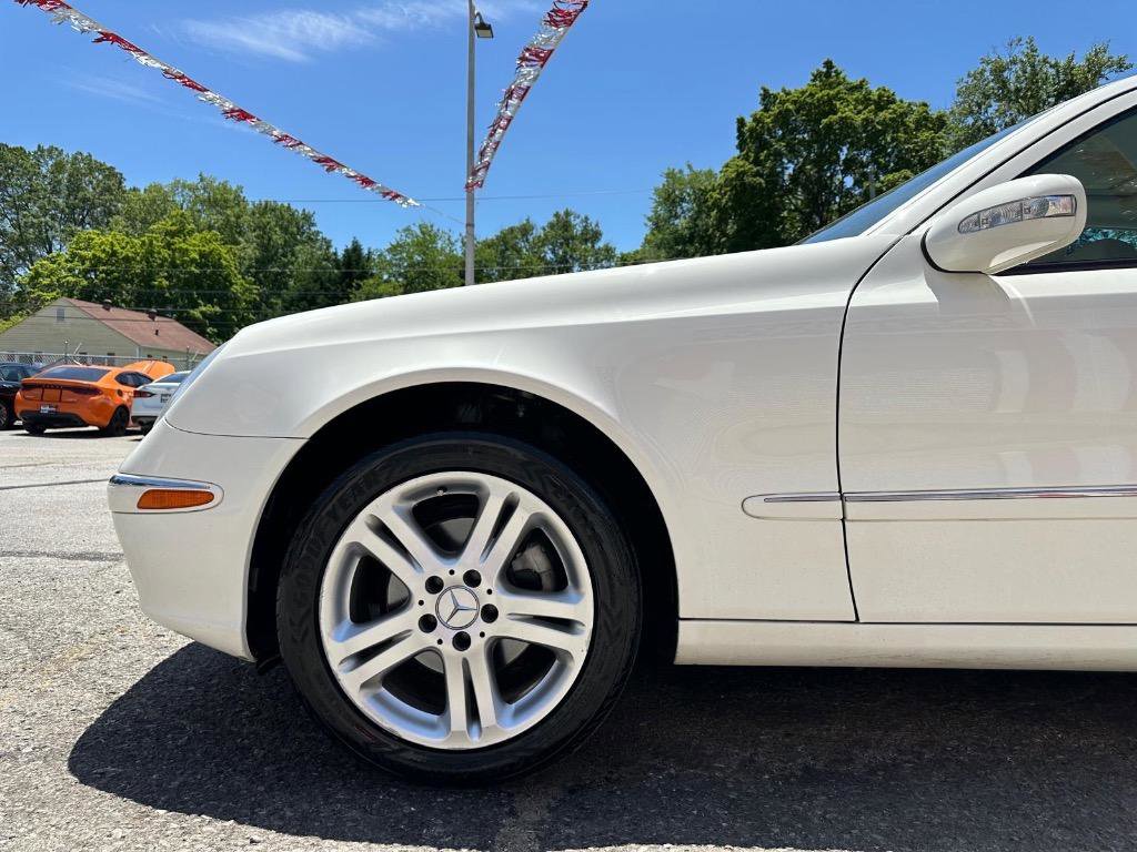Used 2006 Mercedes-Benz E 350 Sedan image 10