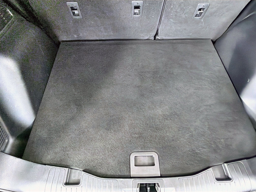 Used 2024 Ford Escape ST-Line w/ Tech Pack #1 AWD/4WD image 17
