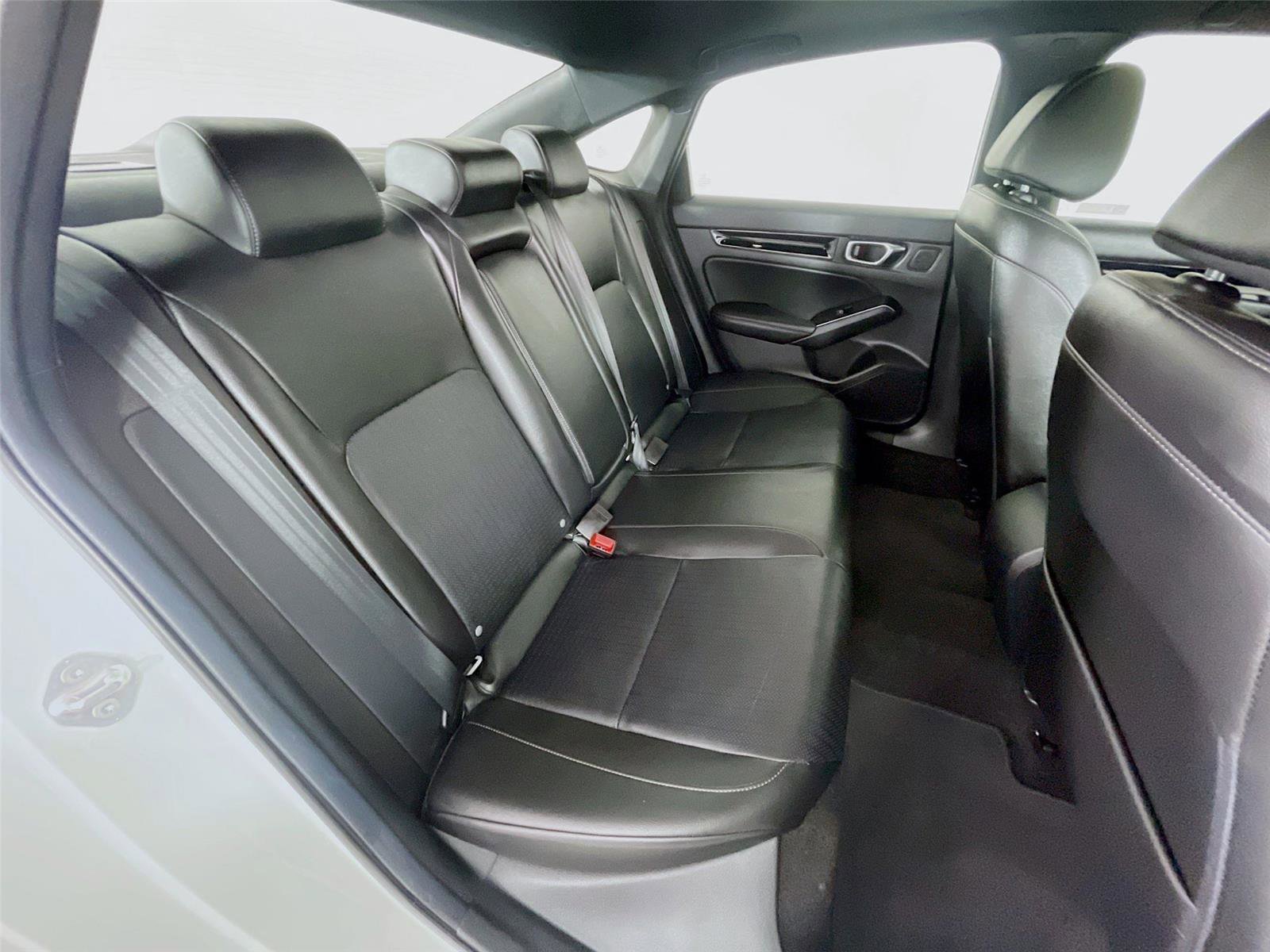 Used 2025 Honda Civic Sport Touring image 32