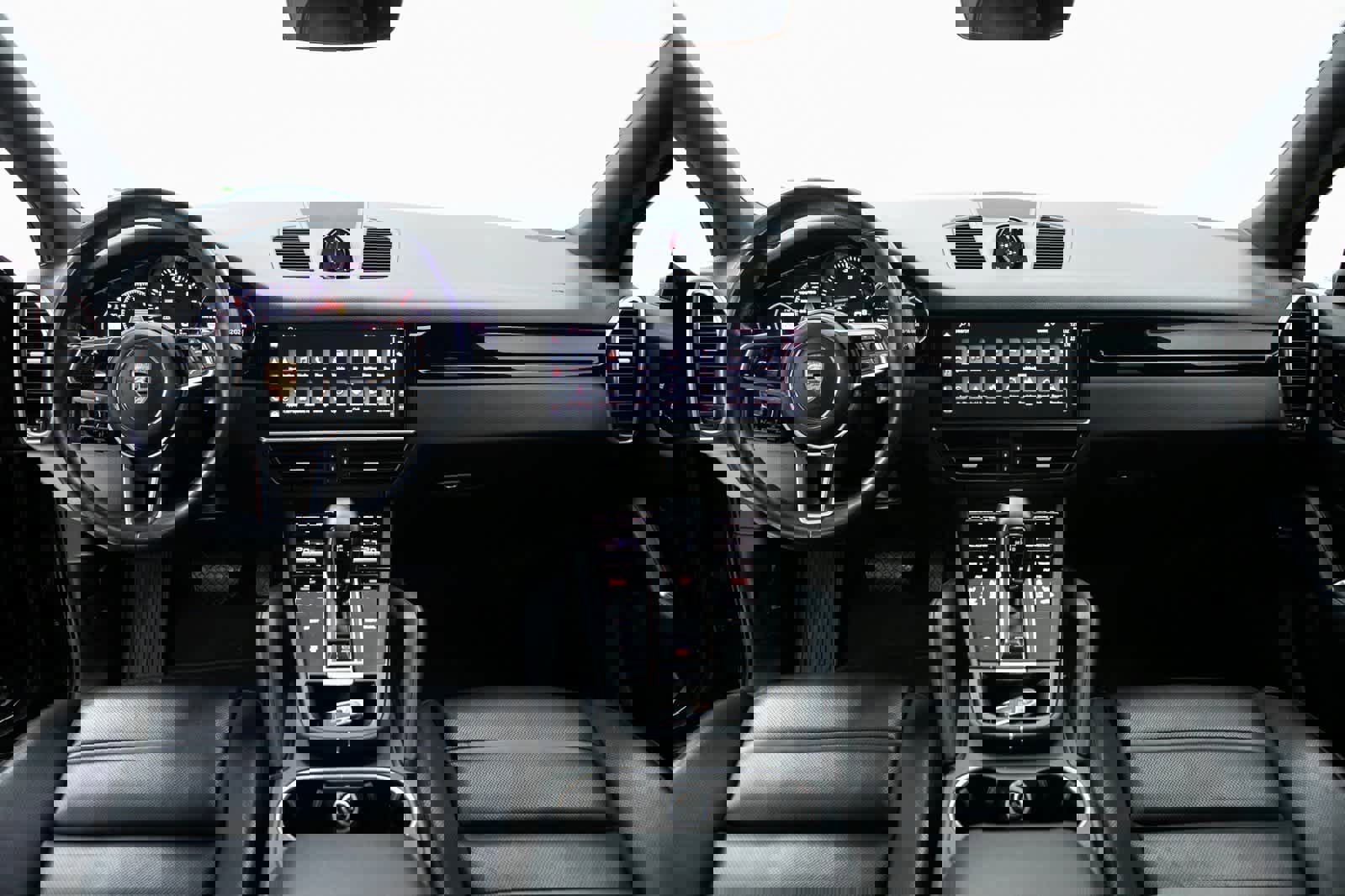 Certified 2023 Porsche Cayenne Platinum Edition image 13