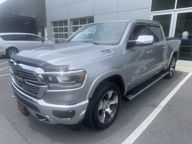 Used 2022 RAM 1500 Laramie AWD/4WD image 1