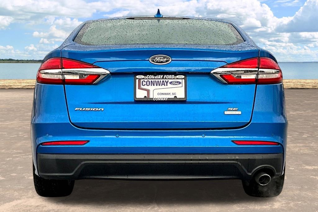 Used 2020 Ford Fusion SE image 7
