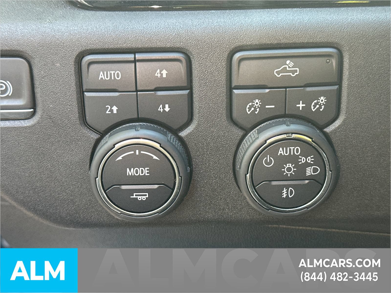 Used 2024 Chevrolet Silverado 1500 RST w/ Max Trailering Package AWD/4WD image 29