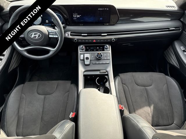Used 2024 Hyundai Palisade Calligraphy image 11