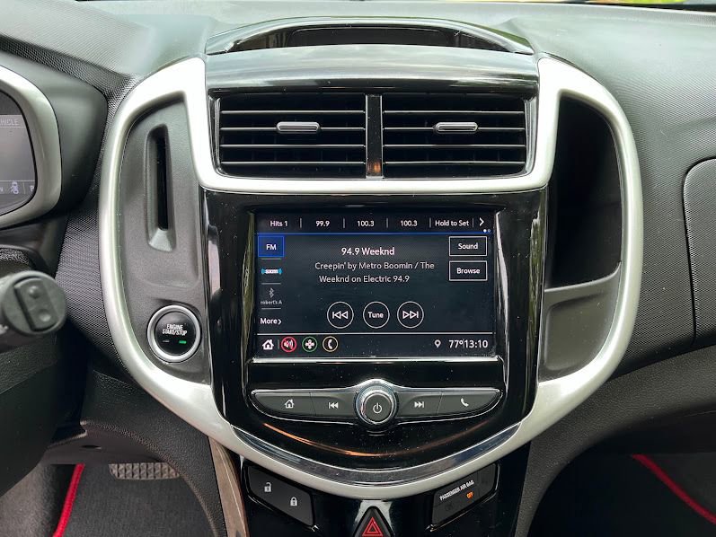 Used 2020 Chevrolet Sonic LT w/ Convenience Package FWD image 17
