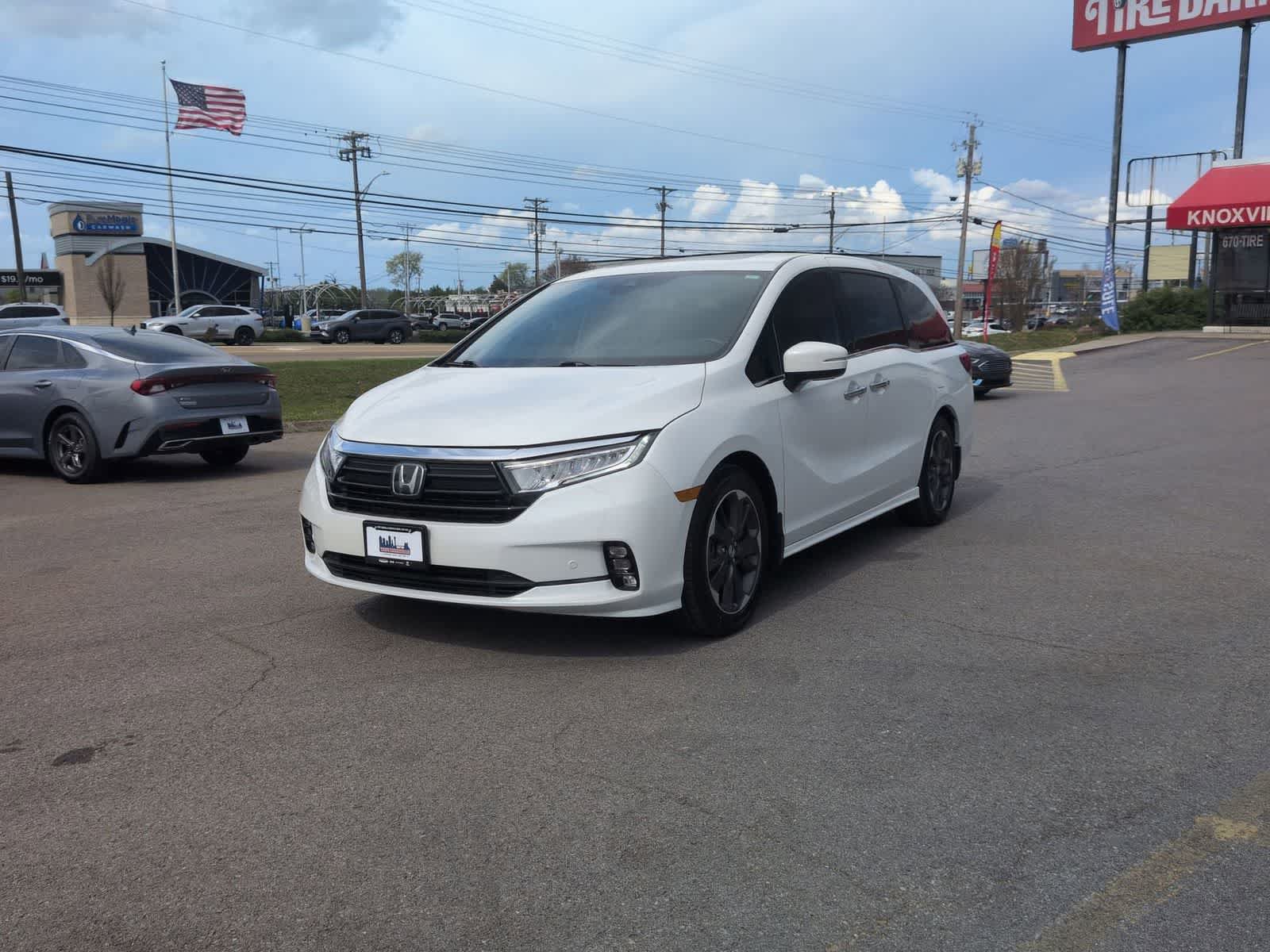 Used 2023 Honda Odyssey Elite image 4