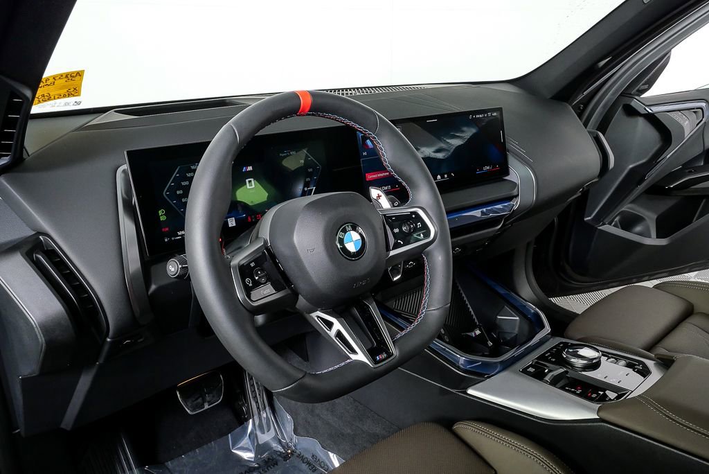Used 2025 BMW X3 M50 w/ Premium Package image 4