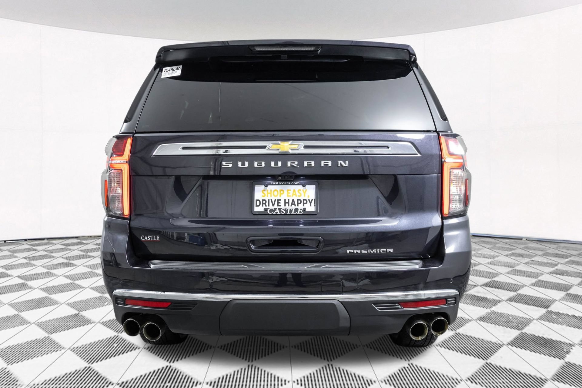 Used 2024 Chevrolet Suburban Premier w/ Premium Package AWD/4WD image 17
