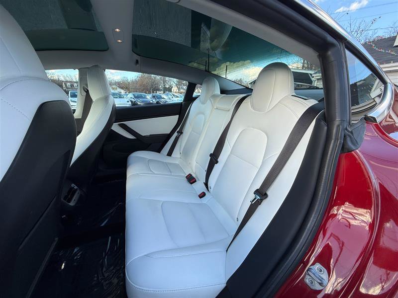 Used 2018 Tesla Model 3 Long Range AWD/4WD image 14