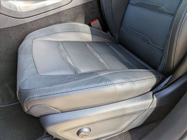 New 2026 Mercedes-Benz GLE 53 AMG 4MATIC Coupe image 4