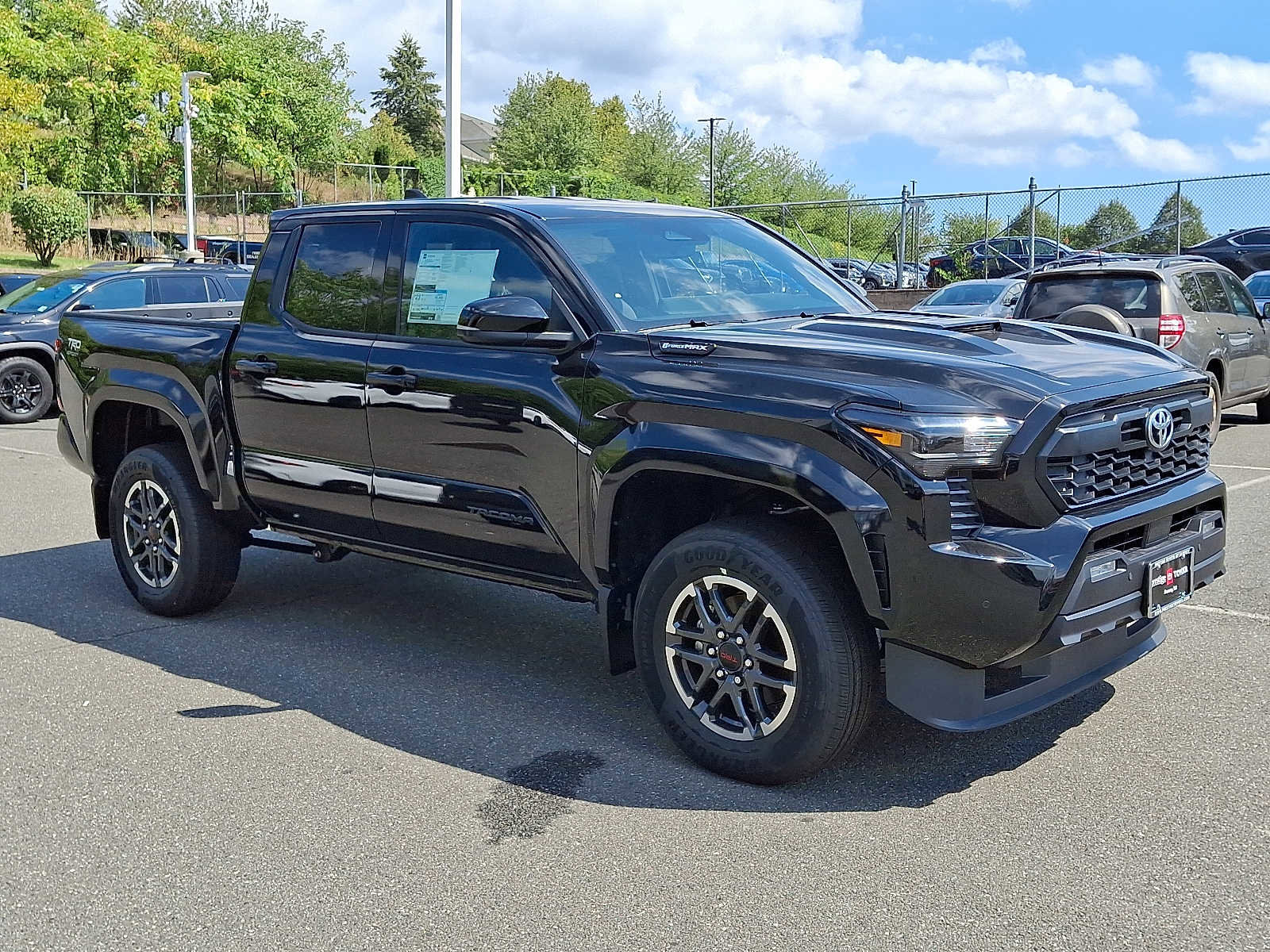 New 2025 Toyota Tacoma TRD Sport image 3