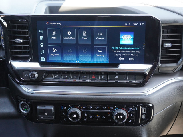 Used 2024 Chevrolet Silverado 1500 High Country w/ Technology Package AWD/4WD image 23