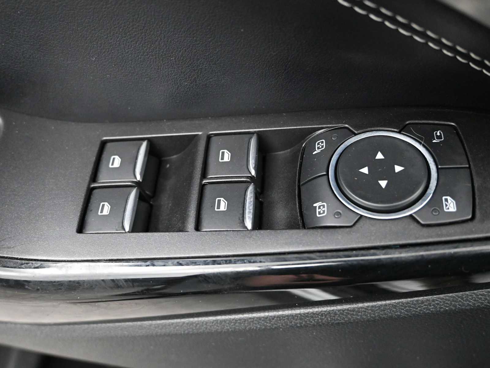 Used 2022 Ford Explorer ST w/ ST High-Performance Pack image 19