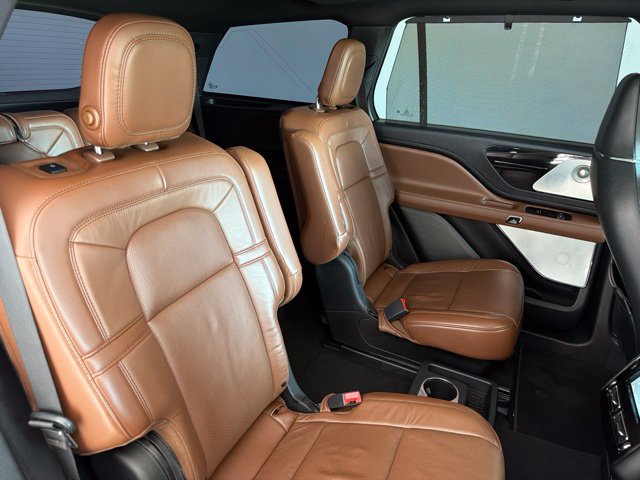 Used 2020 Lincoln Aviator Reserve w/ Equipment Group 202A AWD/4WD image 49