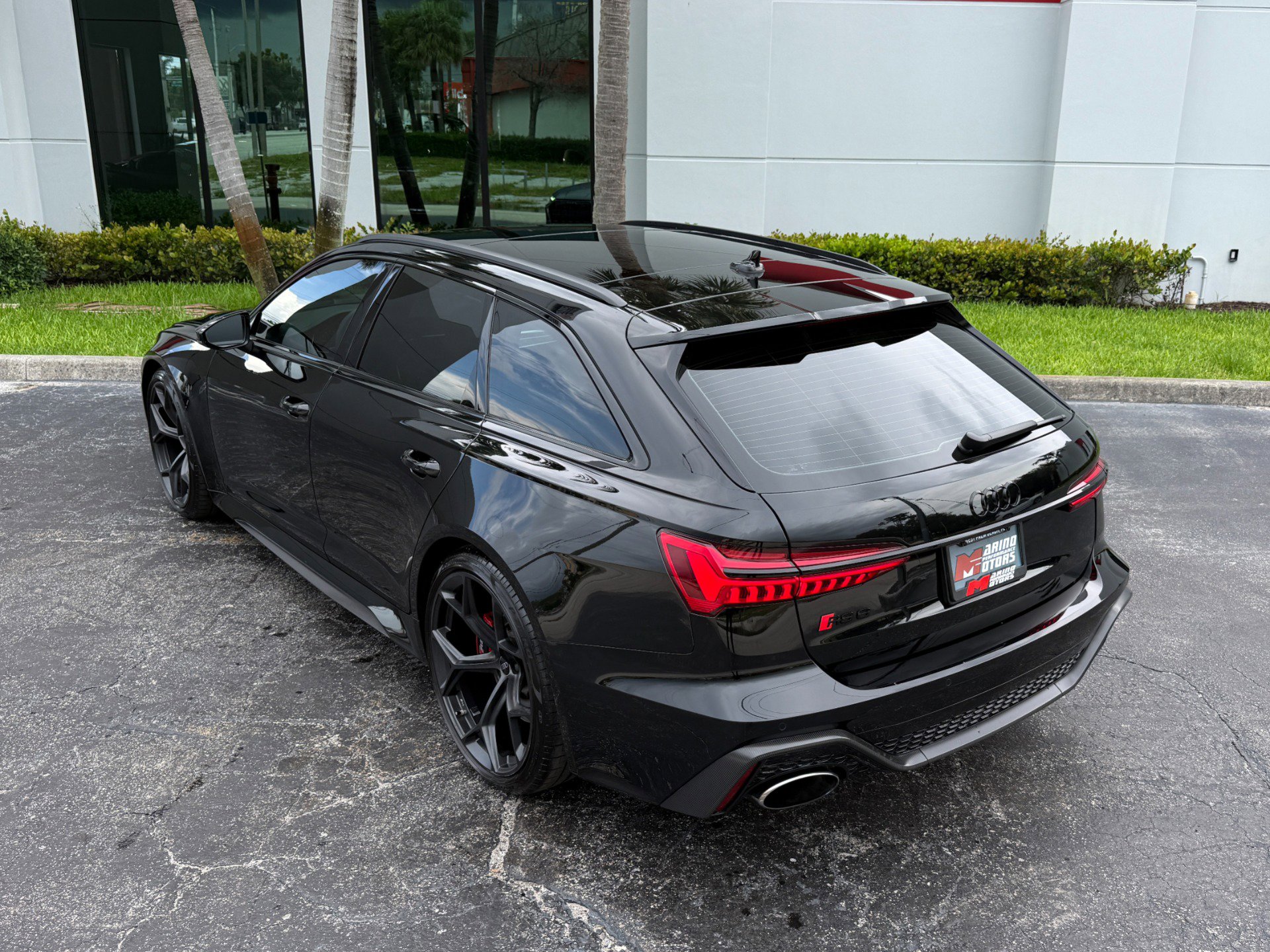 Used 2024 Audi RS 6 performance AWD/4WD image 15