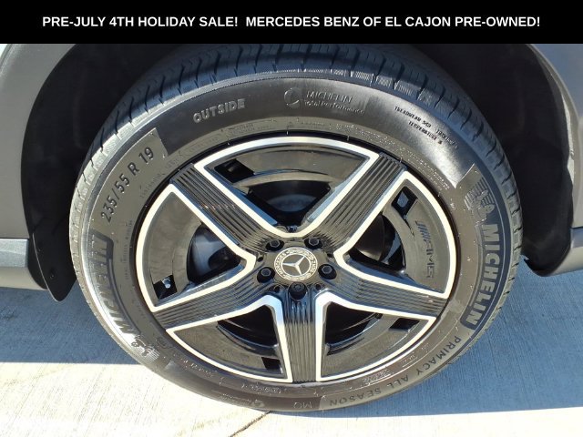 Certified 2026 Mercedes-Benz GLC 300 image 25