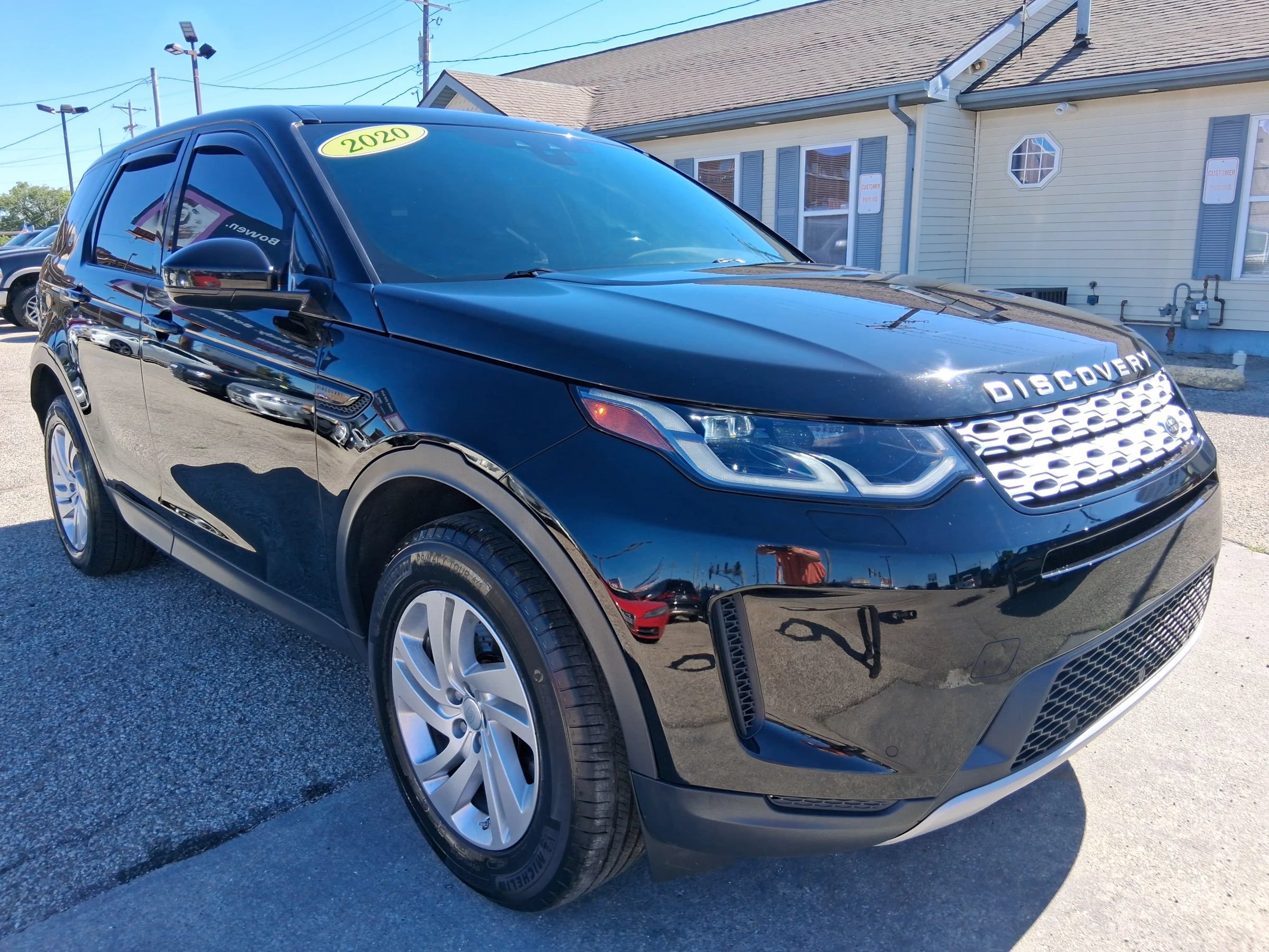 Used 2020 Land Rover Discovery Sport AWD/4WD image 2