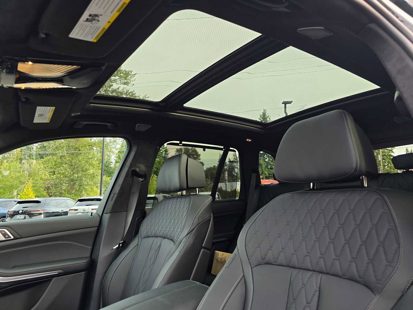 New 2026 BMW X5 M60i image 21