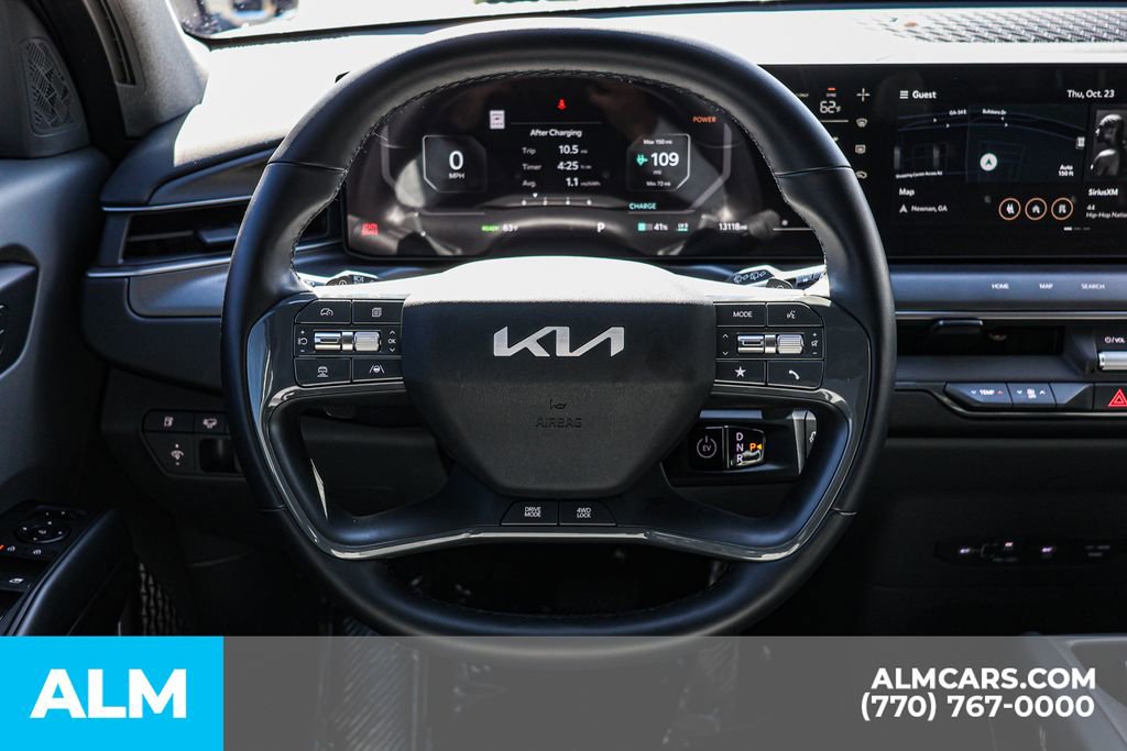 Used 2024 Kia EV9 Wind image 36