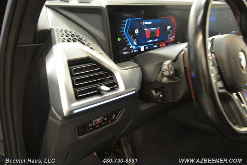 Used 2023 BMW XM AWD/4WD image 29