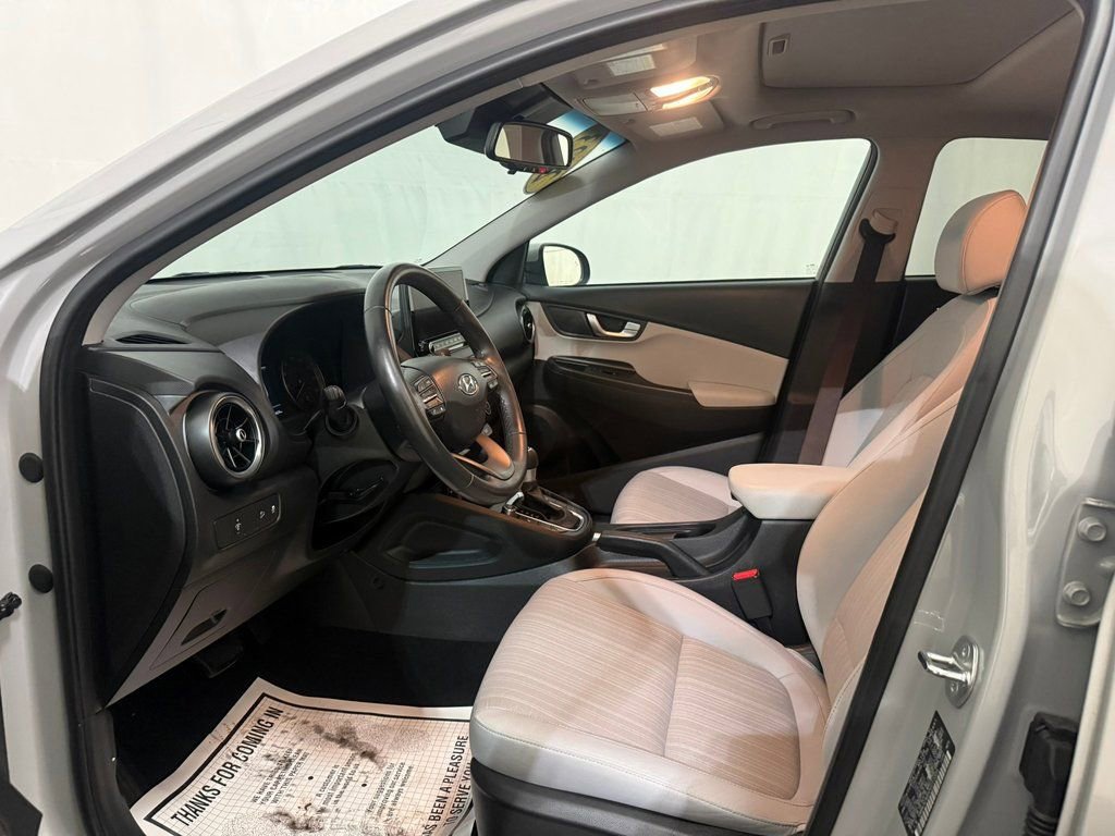 Certified 2023 Hyundai Kona SEL w/ Convenience Package image 23