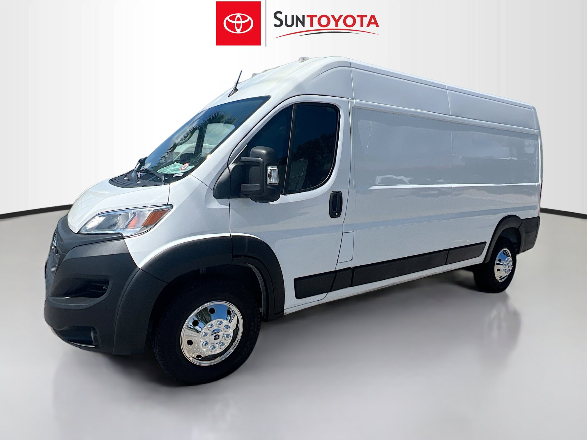 Used 2025 RAM ProMaster 2500 w/ Convenience Group FWD image 9
