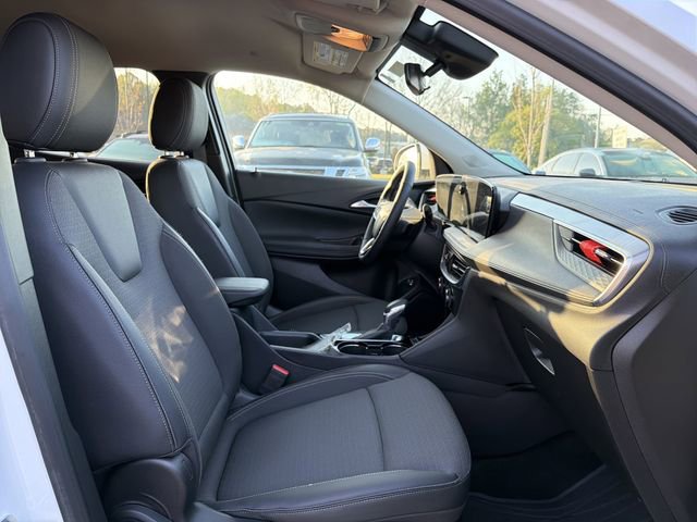 Used 2024 Buick Encore GX Preferred w/ Comfort Package image 19