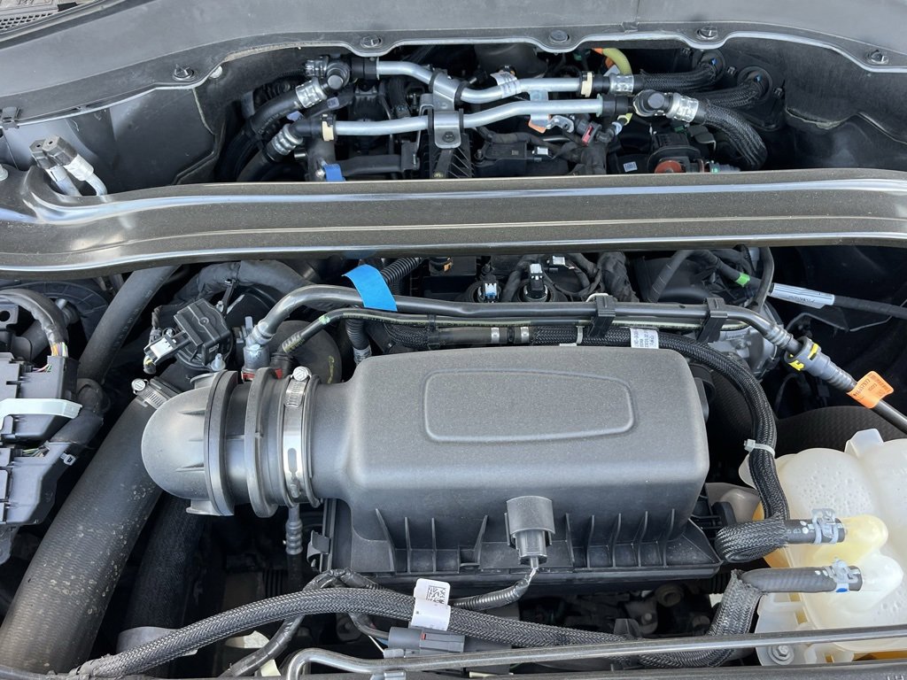 Used 2023 Ford Explorer ST-Line w/ Class IV Trailer Tow Package image 28