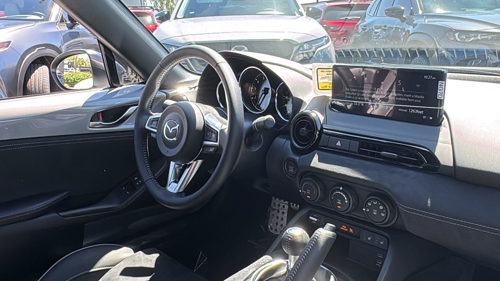 New 2026 MAZDA MX-5 Miata RF Club w/ Interior Package RWD image 7