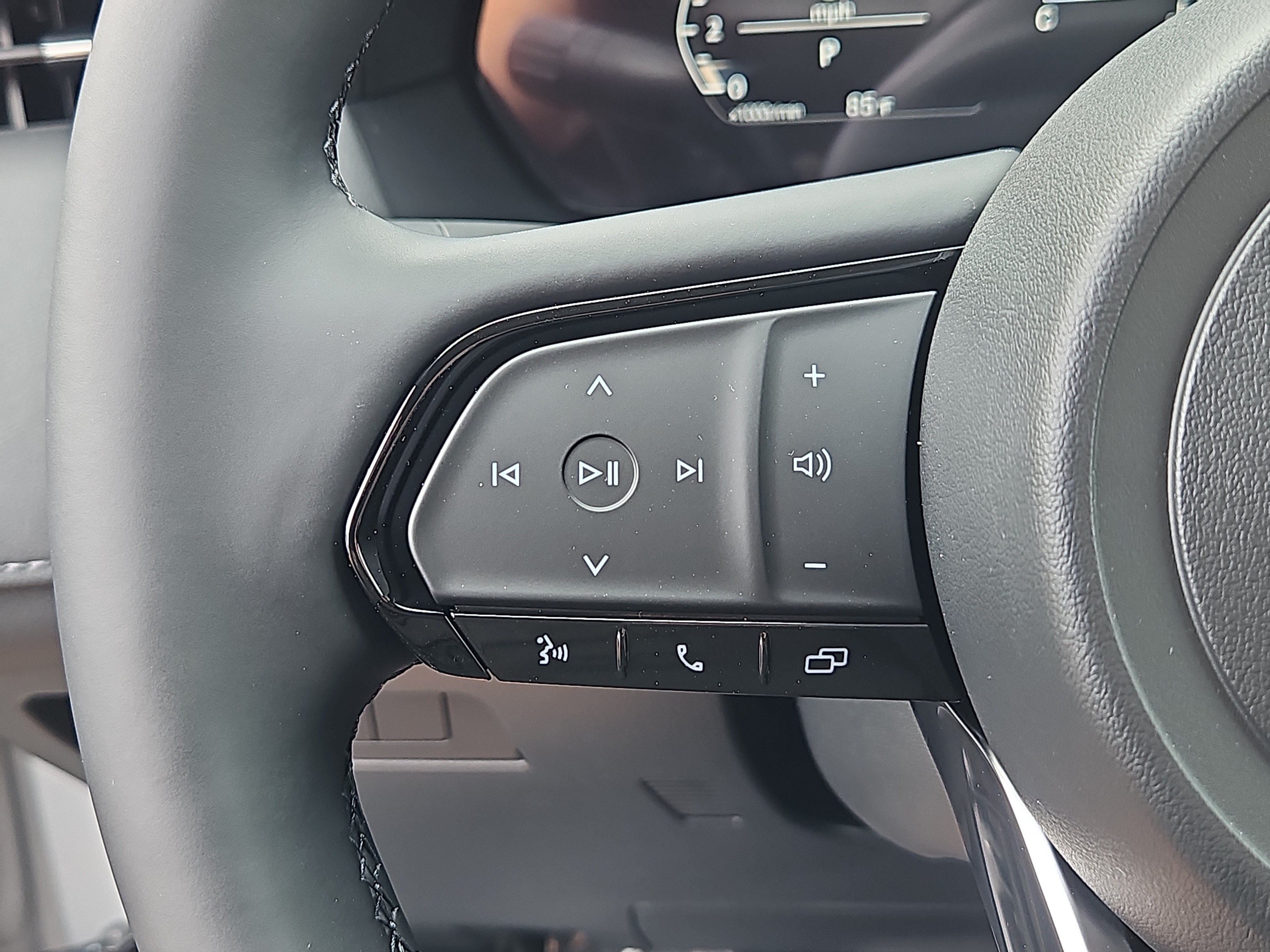 New 2026 MAZDA CX-5 Preferred AWD/4WD image 13