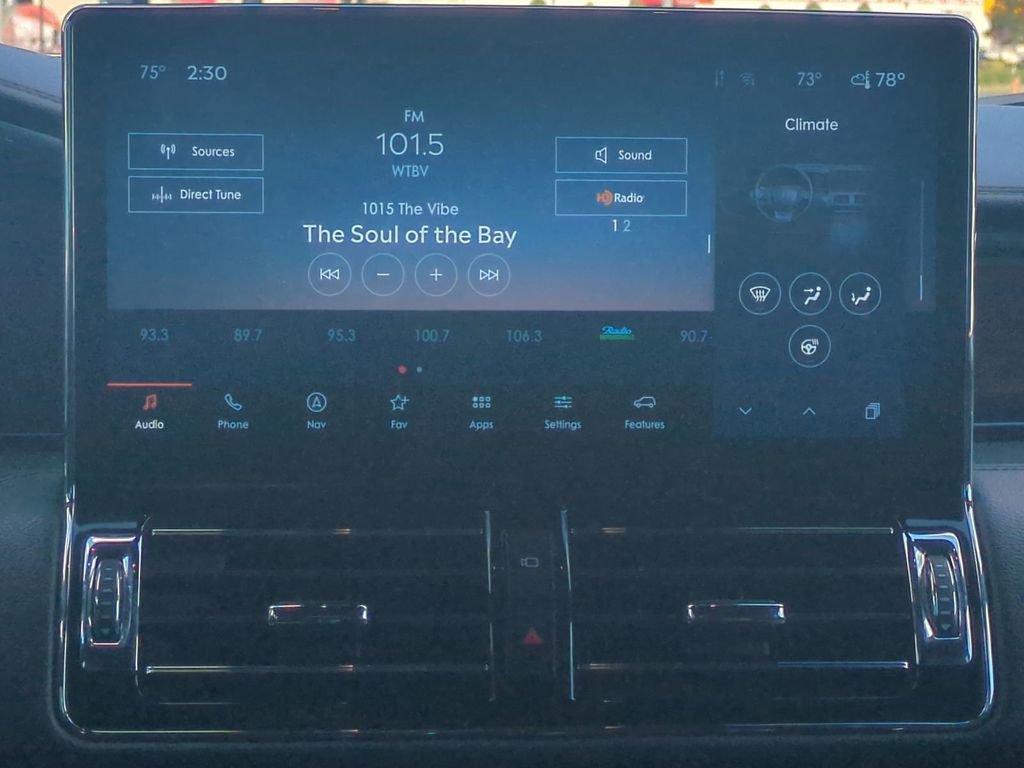 Used 2023 Lincoln Navigator L Reserve image 22