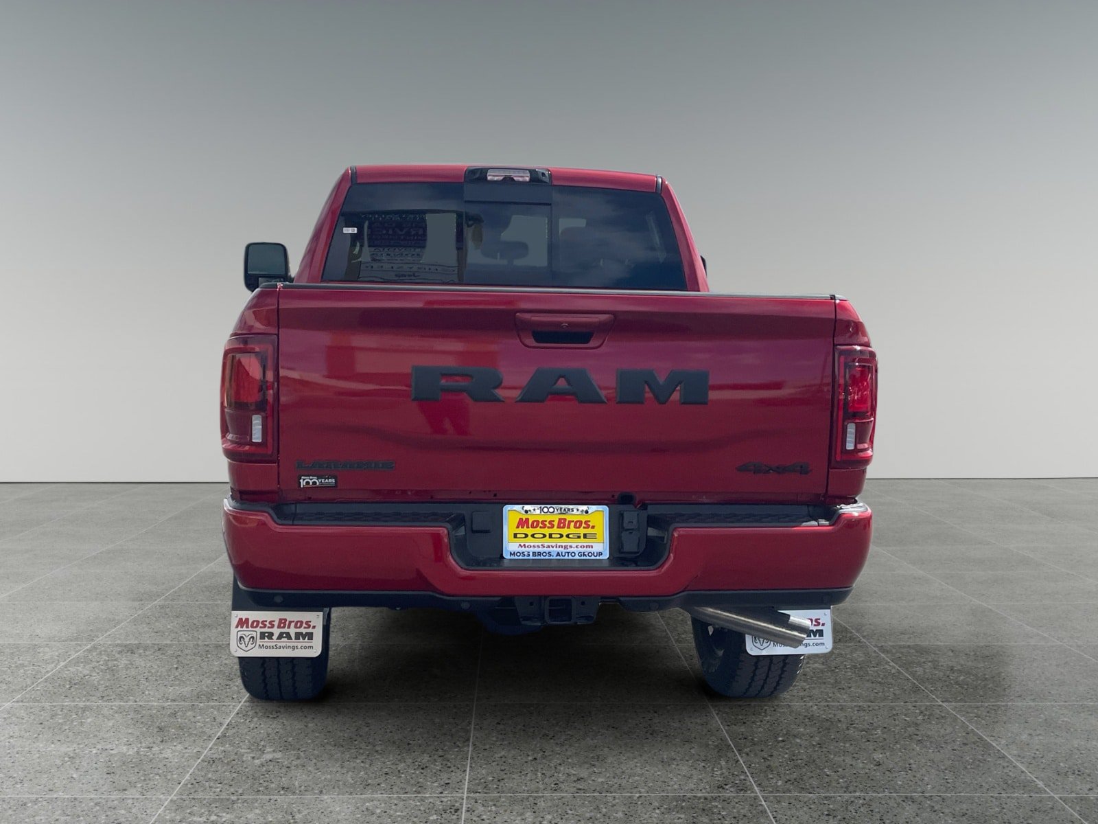 New 2026 RAM 2500 Laramie AWD/4WD image 4