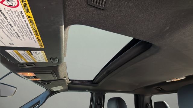 Used 2016 Ford F350 Platinum image 19