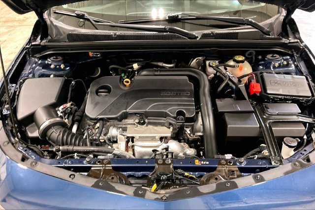 Used 2021 Chevrolet Malibu LT FWD image 10