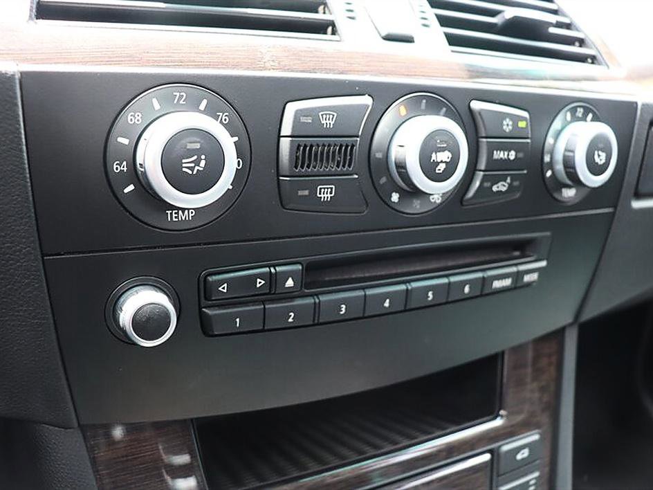 Used 2008 BMW 535xi Sedan AWD/4WD image 26