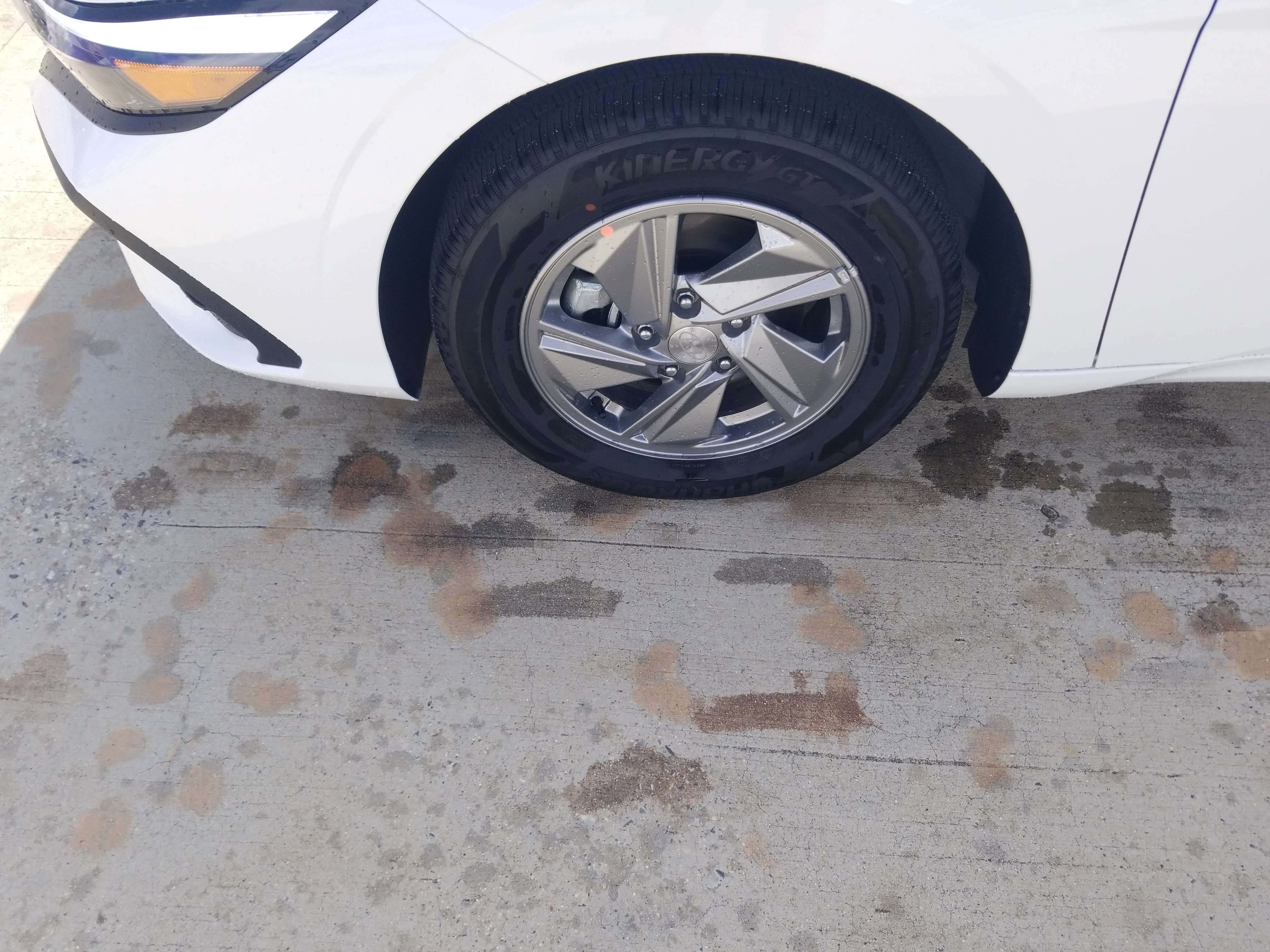 New 2026 Hyundai Elantra SE image 21