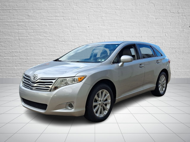 Used 2010 Toyota Venza AWD image 3